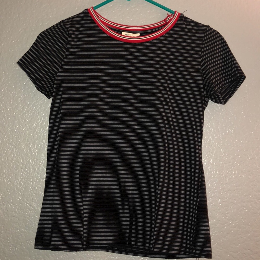 Black crop top